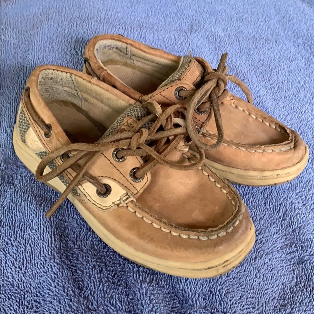 Sperry boat shoes kids 9.5